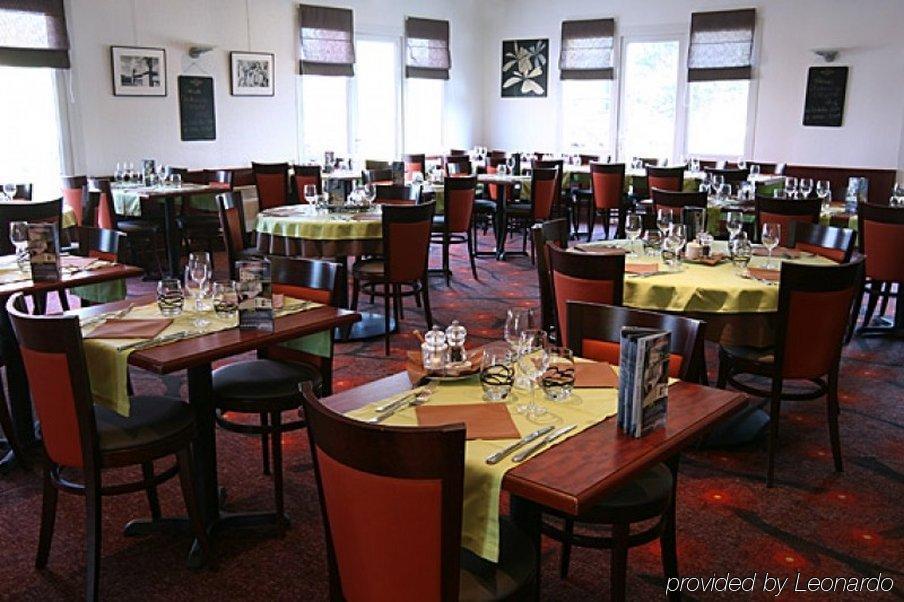 Brit Hotel Le Kerann Nantes St Herblain - Zac De La Lorie سانت آيربلان المطعم الصورة